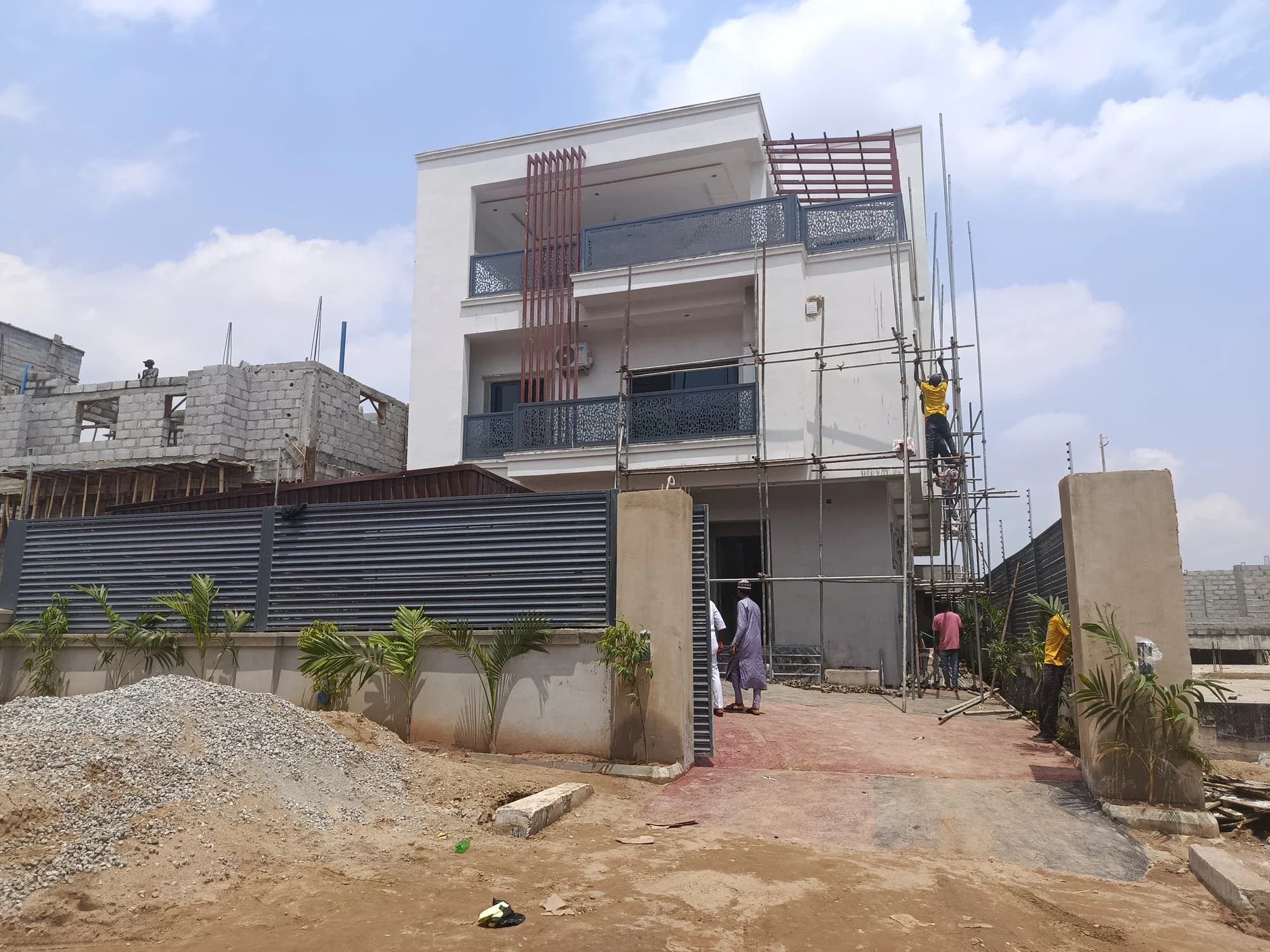 Commercial rooftop power